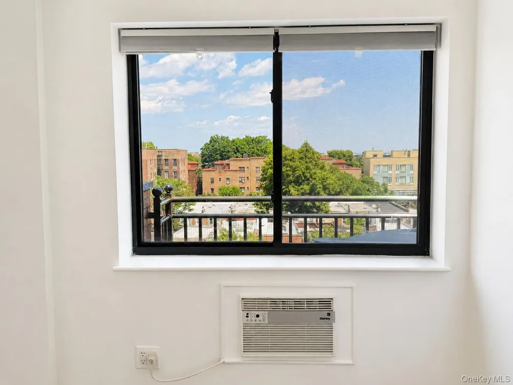3749 81st Street #7D Jackson Heights, NY 11372