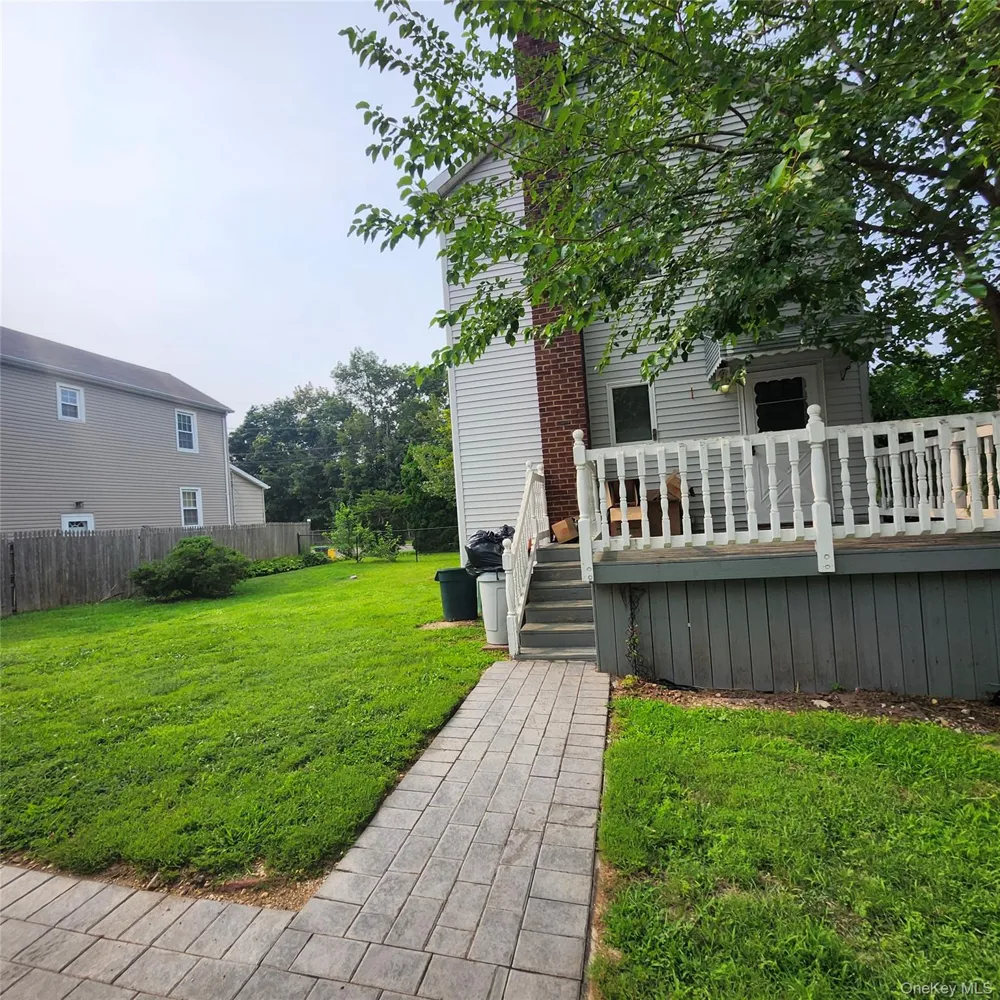 34 Parkside Drive Jericho, NY 11753