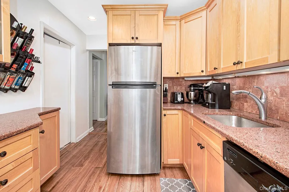 70 West Street #C9 Harrison, NY 10528