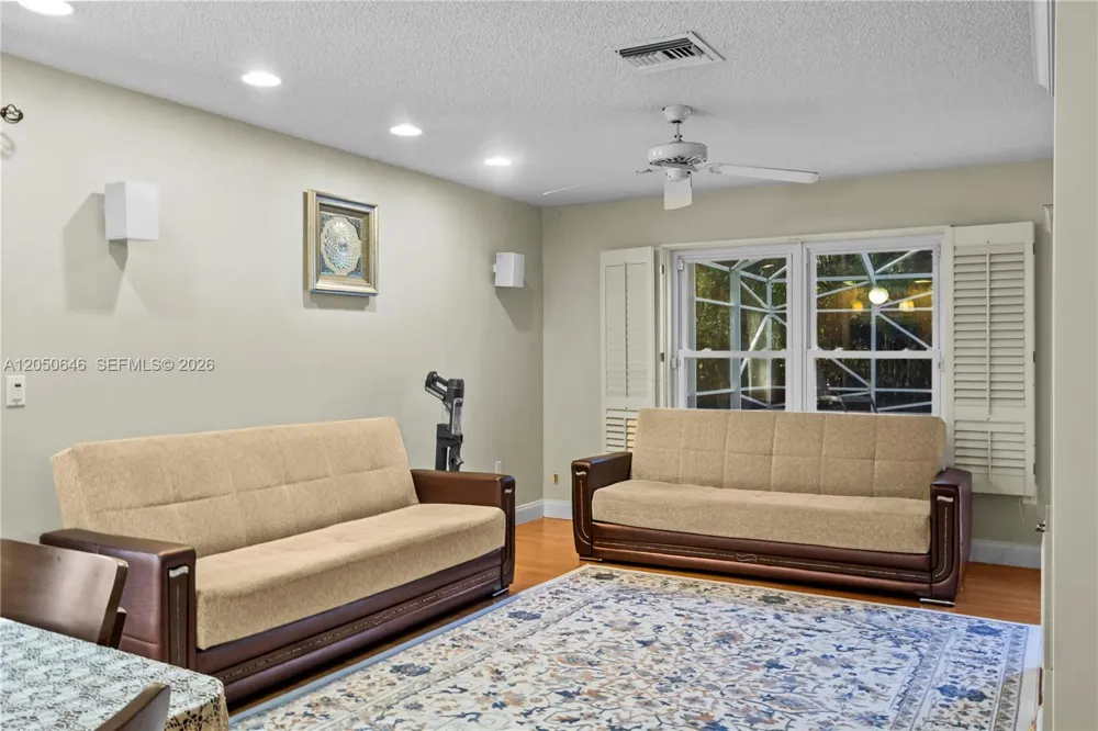 6885 NW 75th Pl #6885 Parkland, FL 33067