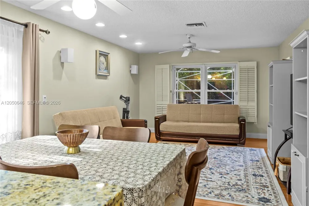 6885 NW 75th Pl #6885 Parkland, FL 33067