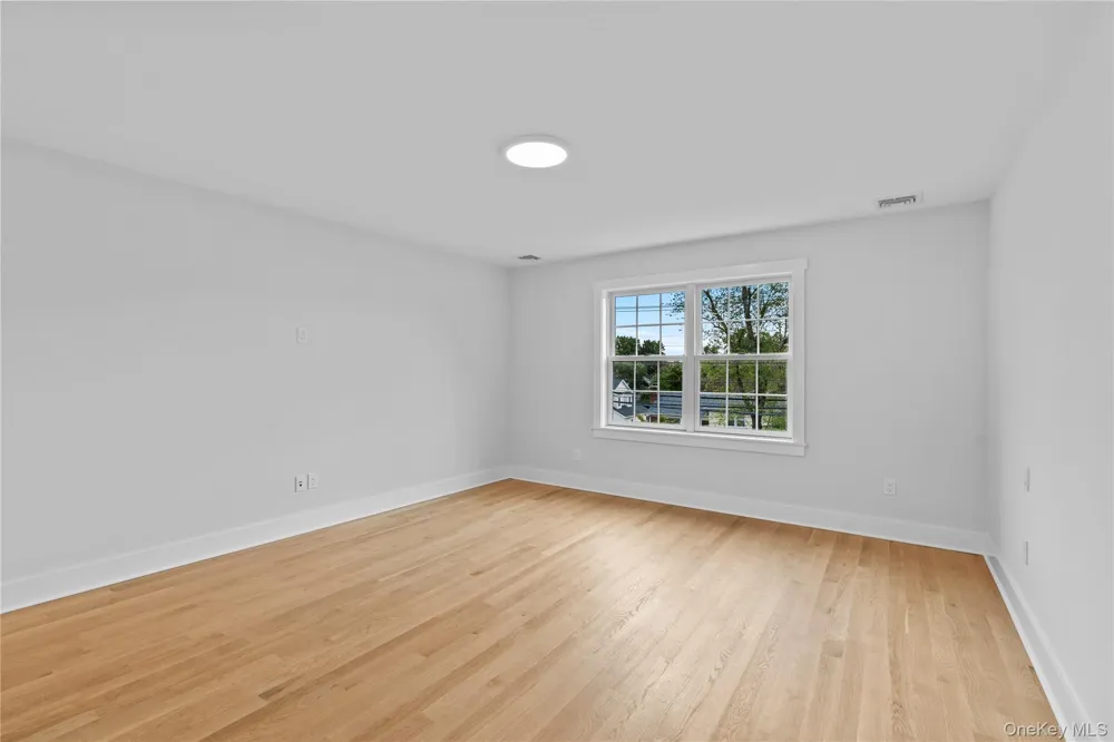567 King Street Port Chester, NY 10573