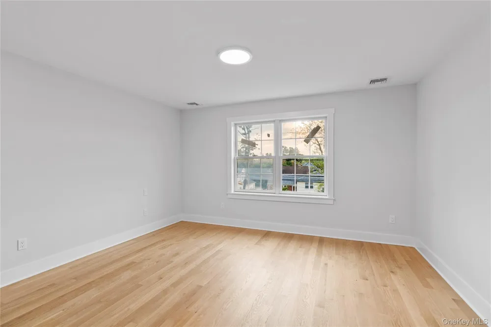 567 King Street Port Chester, NY 10573