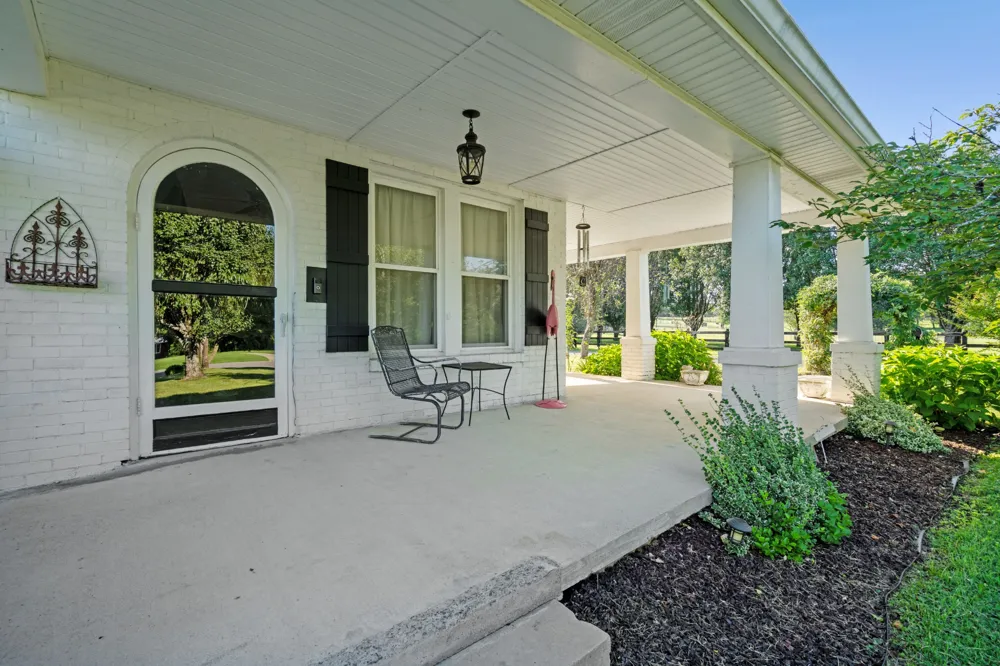 4525 Highway 231 S Castalian Springs, TN 37031