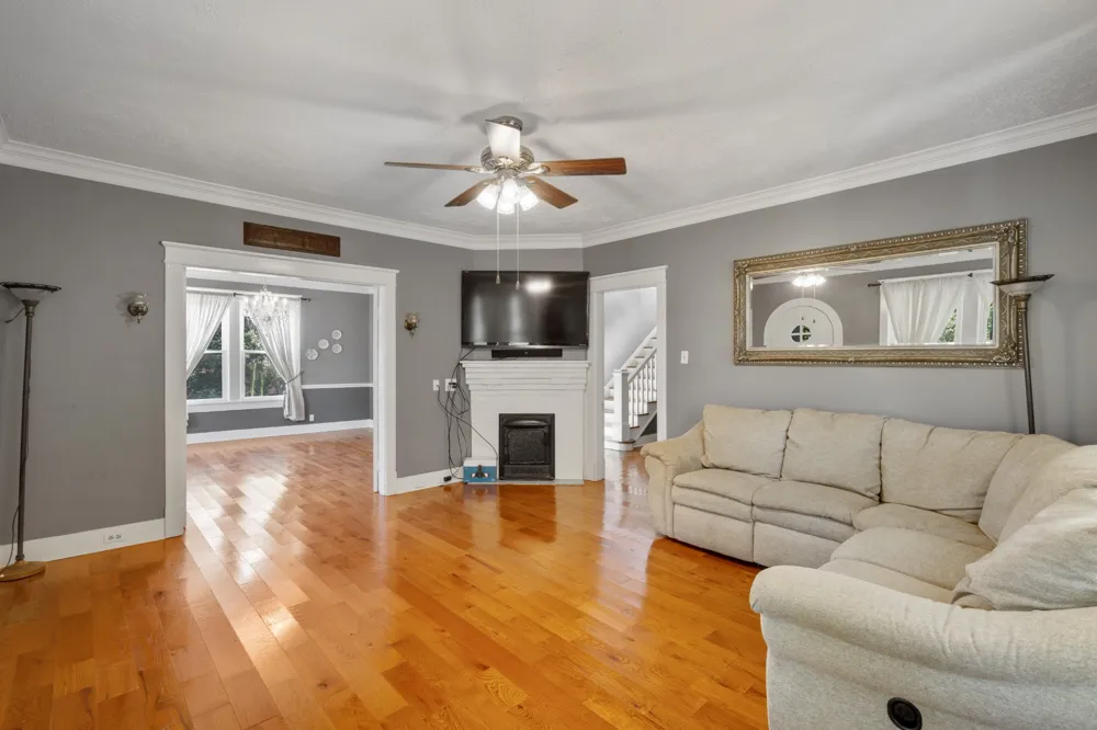 4525 Highway 231 S Castalian Springs, TN 37031