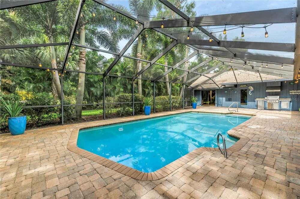 2837 SABER DRIVE Clearwater, FL 33759