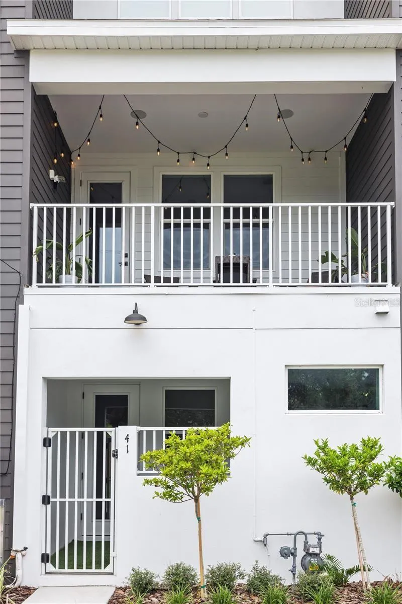 41 29TH STREET St Petersburg, FL 33713