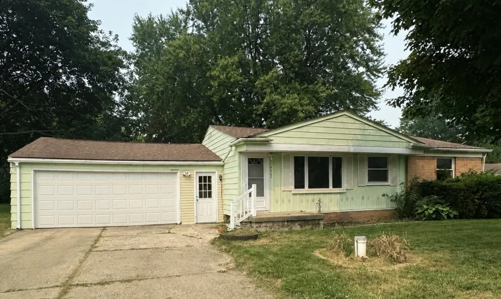 4442 Cherrytree Lane Flint Charter Township, MI 48507