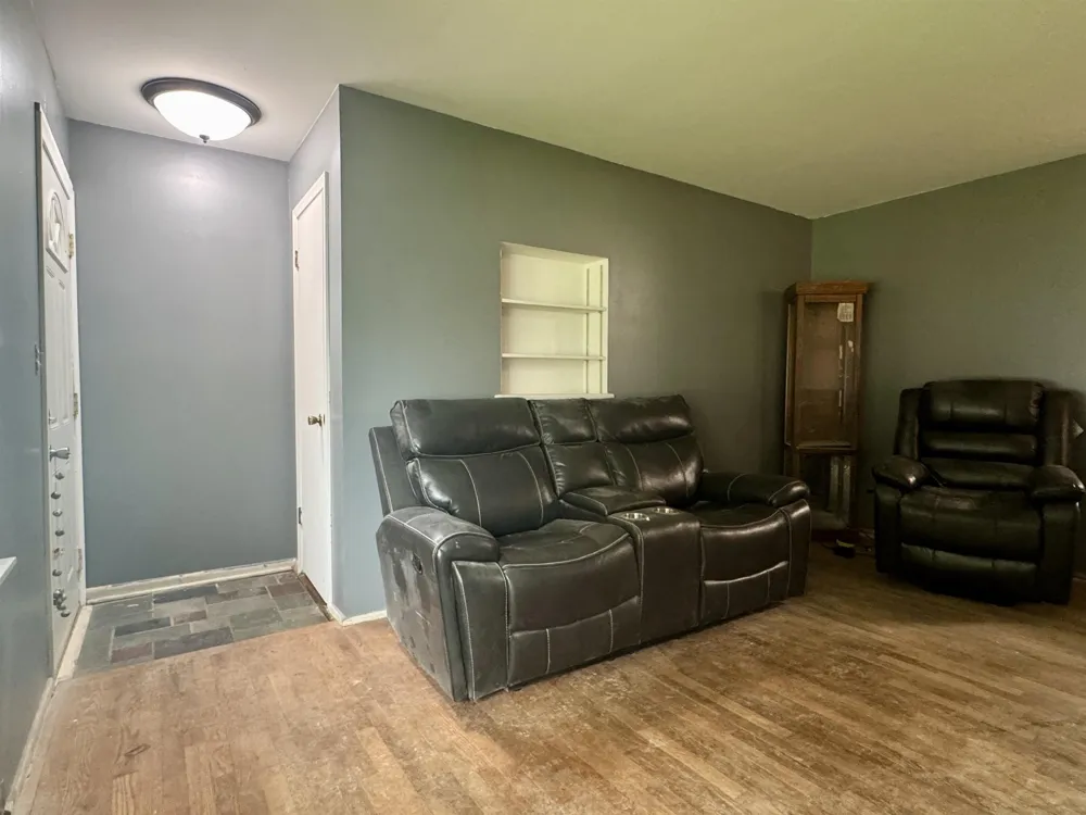 4442 Cherrytree Lane Flint Charter Township, MI 48507