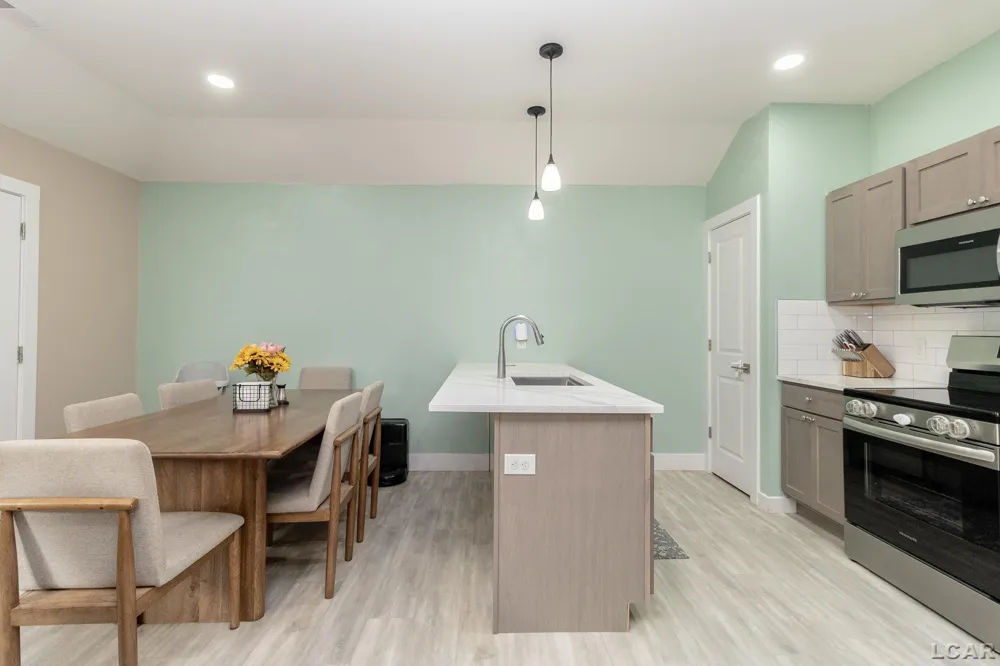 2019 Green Acres Drive Adrian City, MI 49221