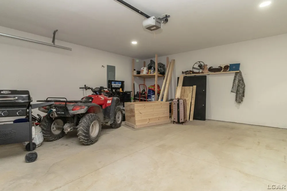 2019 Green Acres Drive Adrian City, MI 49221