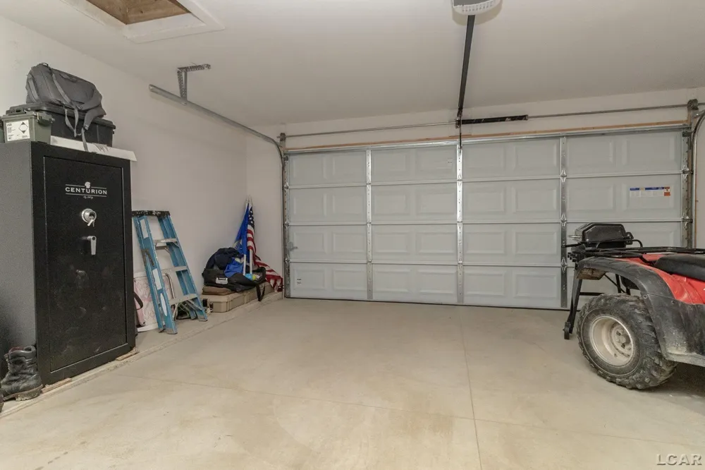2019 Green Acres Drive Adrian City, MI 49221