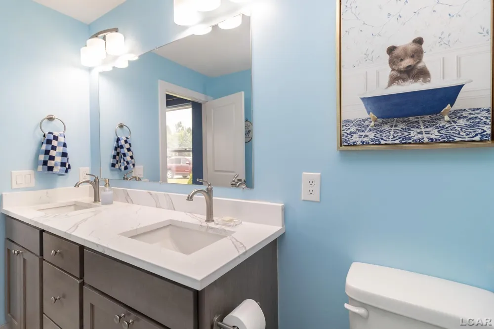 2019 Green Acres Drive Adrian City, MI 49221