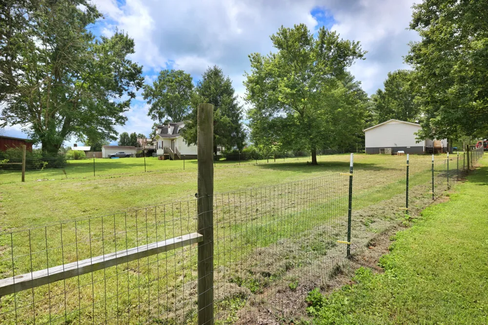 4924 Jacksboro Rd Morrison, TN 37357
