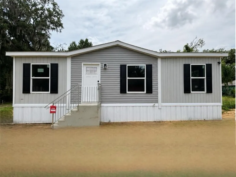 175 SMITH STREET Mulberry, FL 33860