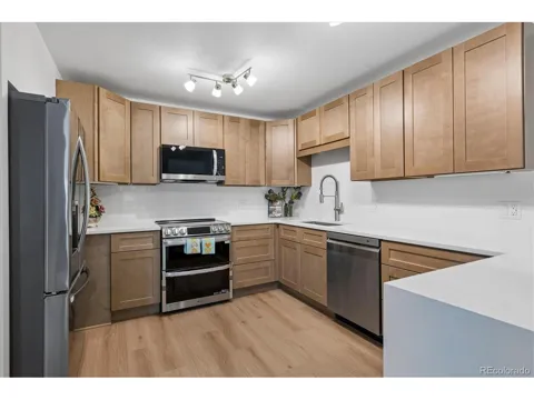 615 S Alton Way #10D