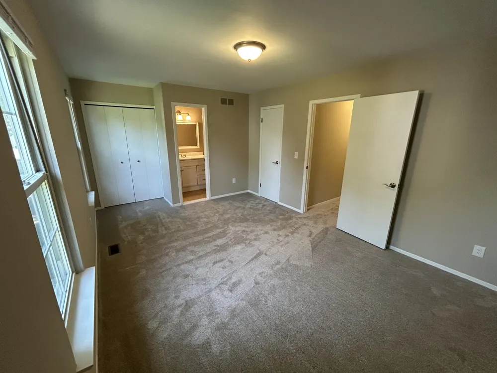 3288 Alpine Drive Ann Arbor, MI 48108