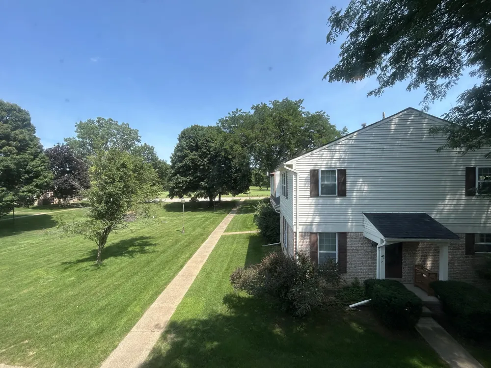 3288 Alpine Drive Ann Arbor, MI 48108