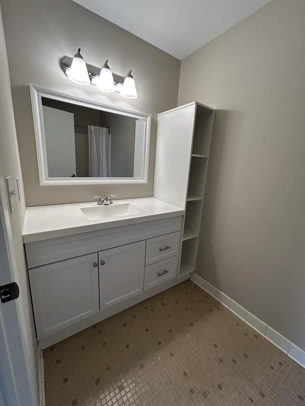 3288 Alpine Drive Ann Arbor, MI 48108