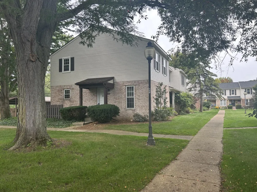 3288 Alpine Drive Ann Arbor, MI 48108
