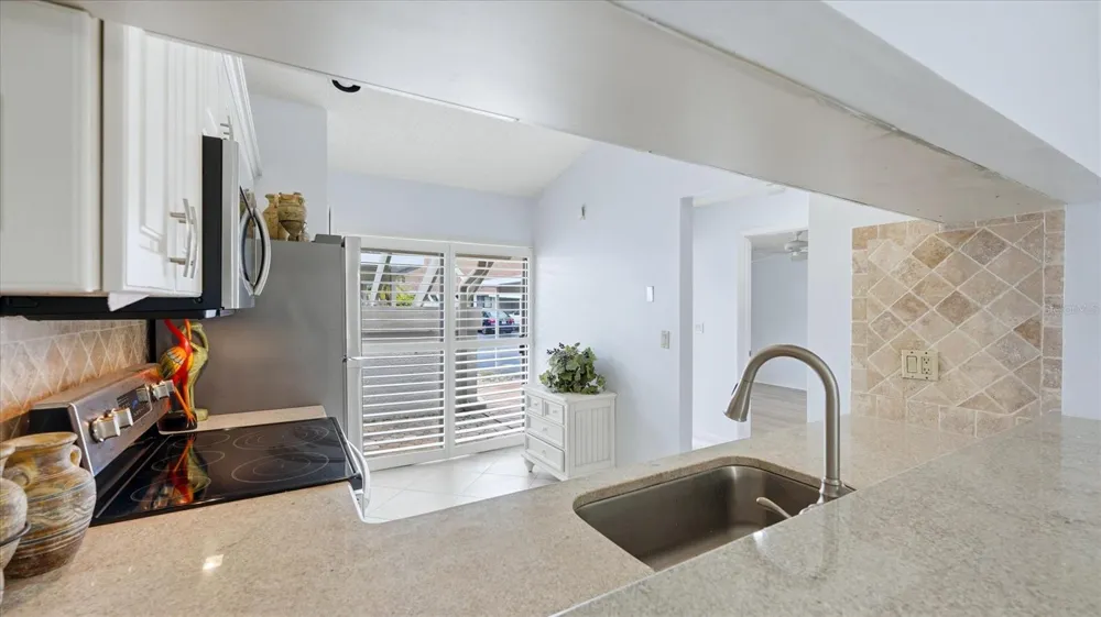 5350 MYRTLE #48 Sarasota, FL 34235