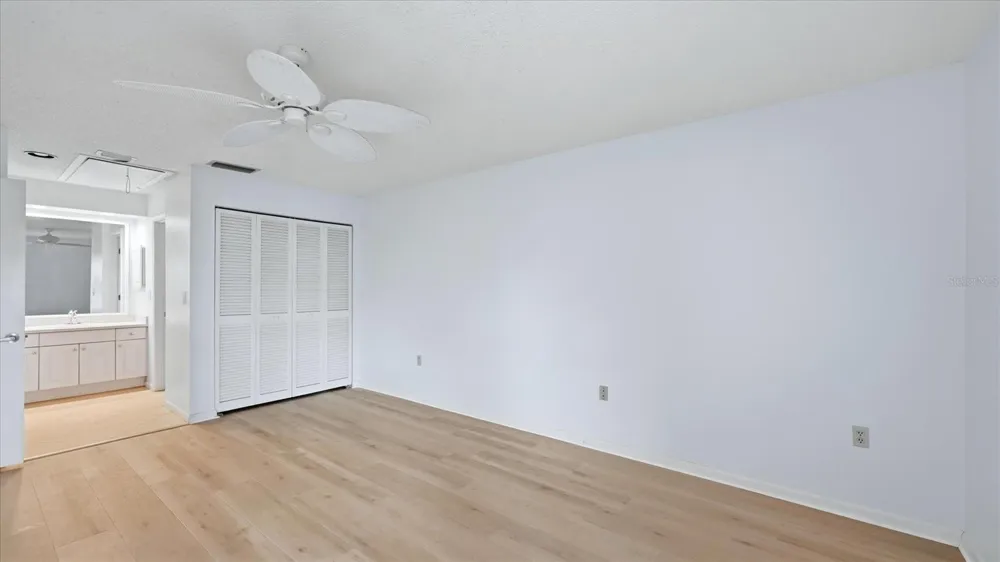 5350 MYRTLE #48 Sarasota, FL 34235