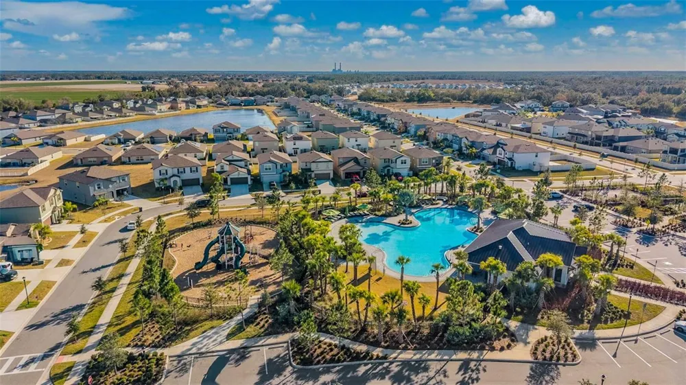 5487 BLUE AZURE DRIVE Wimauma, FL 33598