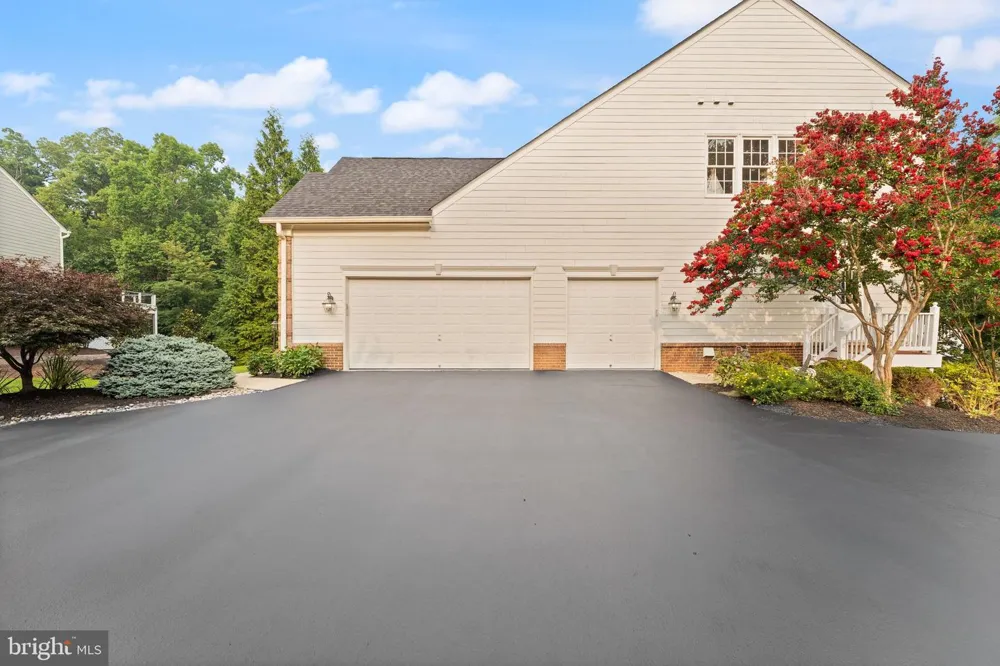 43261 OVERVIEW PLACE Leesburg, VA 20176