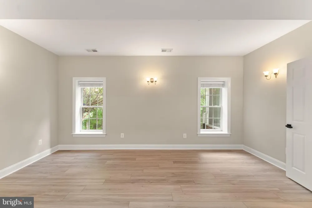 43261 OVERVIEW PLACE Leesburg, VA 20176
