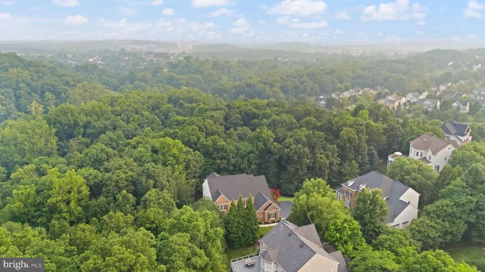 43261 OVERVIEW PLACE Leesburg, VA 20176