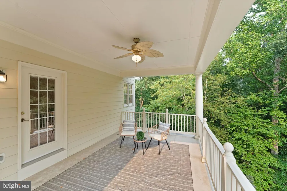 43261 OVERVIEW PLACE Leesburg, VA 20176