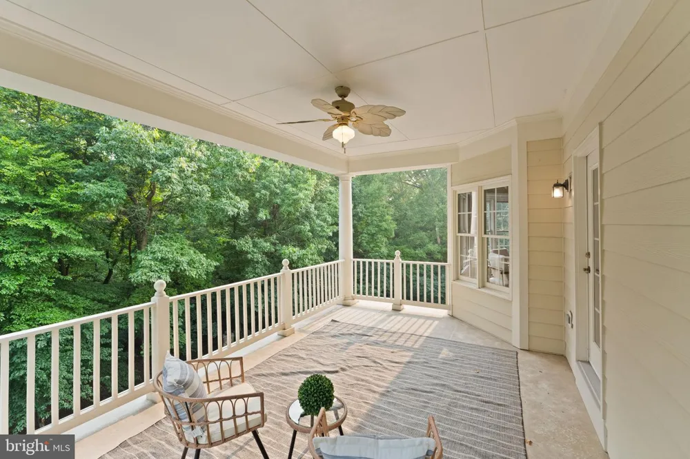 43261 OVERVIEW PLACE Leesburg, VA 20176