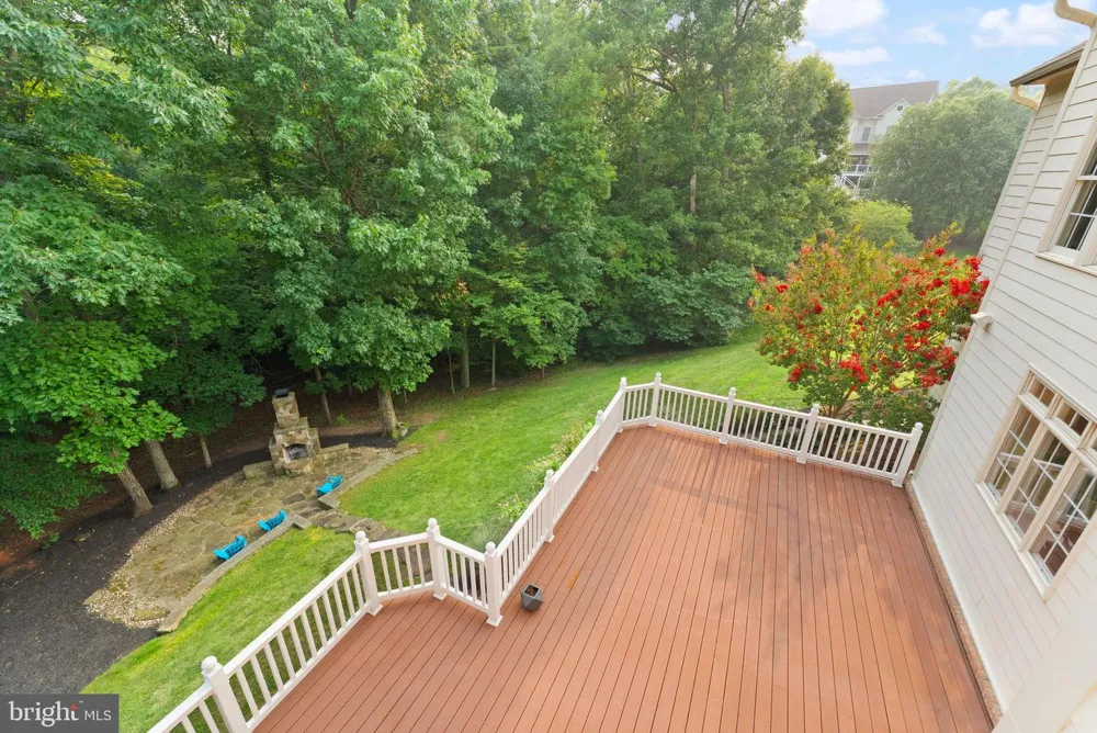 43261 OVERVIEW PLACE Leesburg, VA 20176