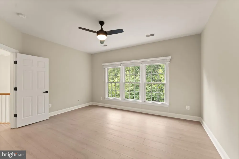 43261 OVERVIEW PLACE Leesburg, VA 20176