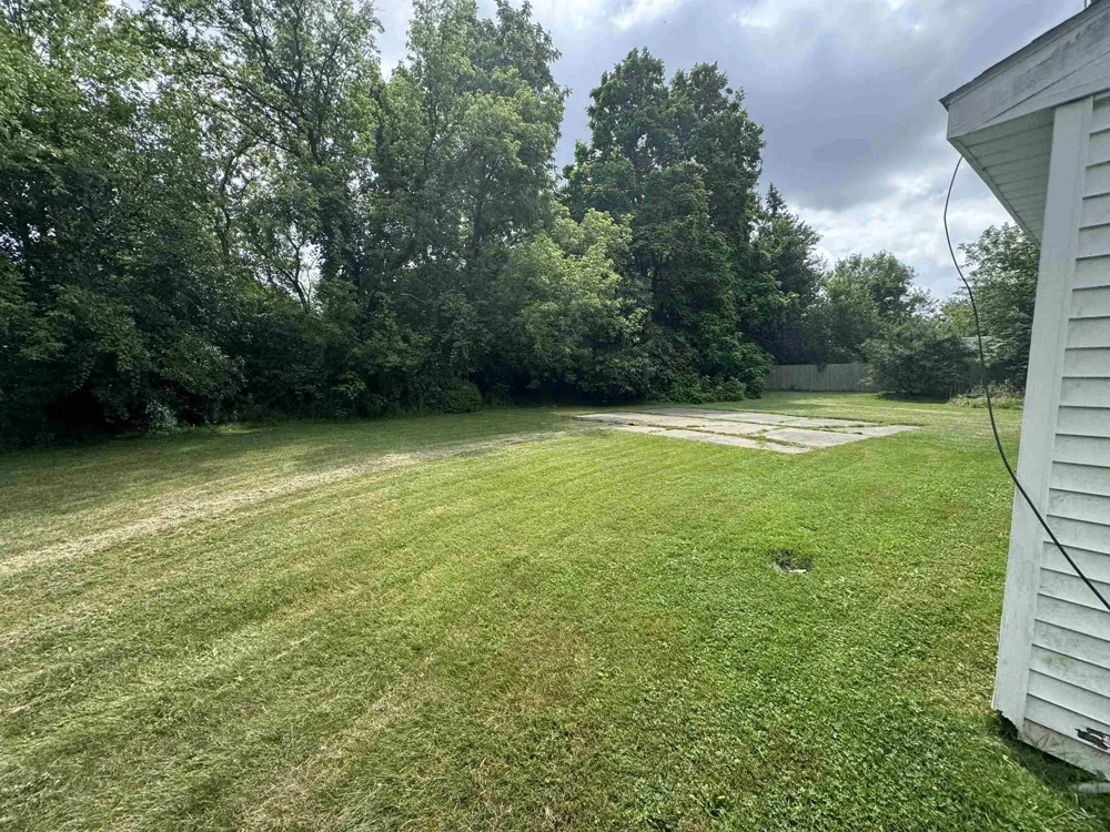 412 S 15th Street Saginaw City, MI 48601