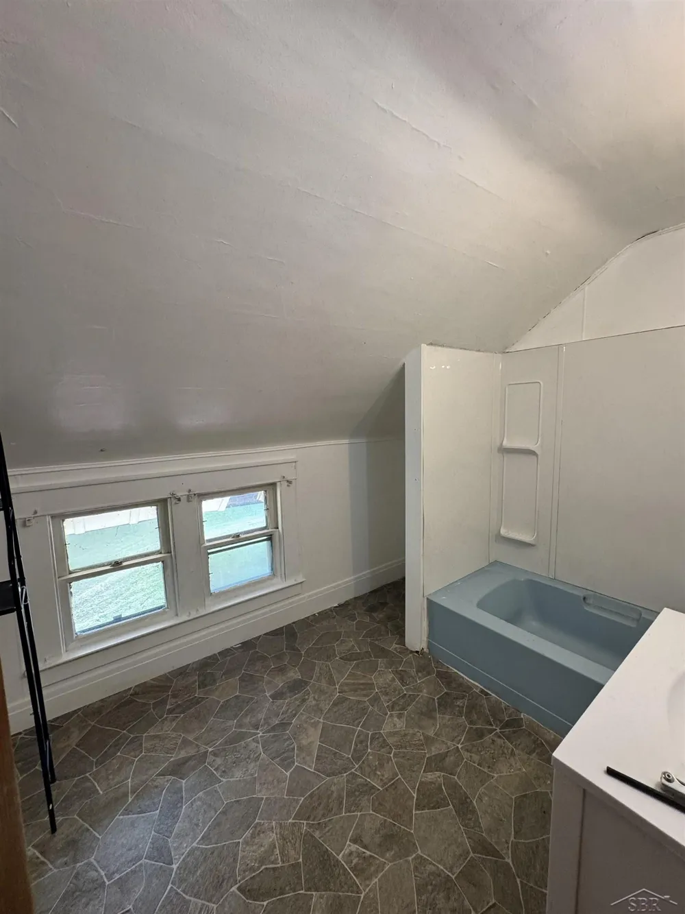 412 S 15th Street Saginaw City, MI 48601