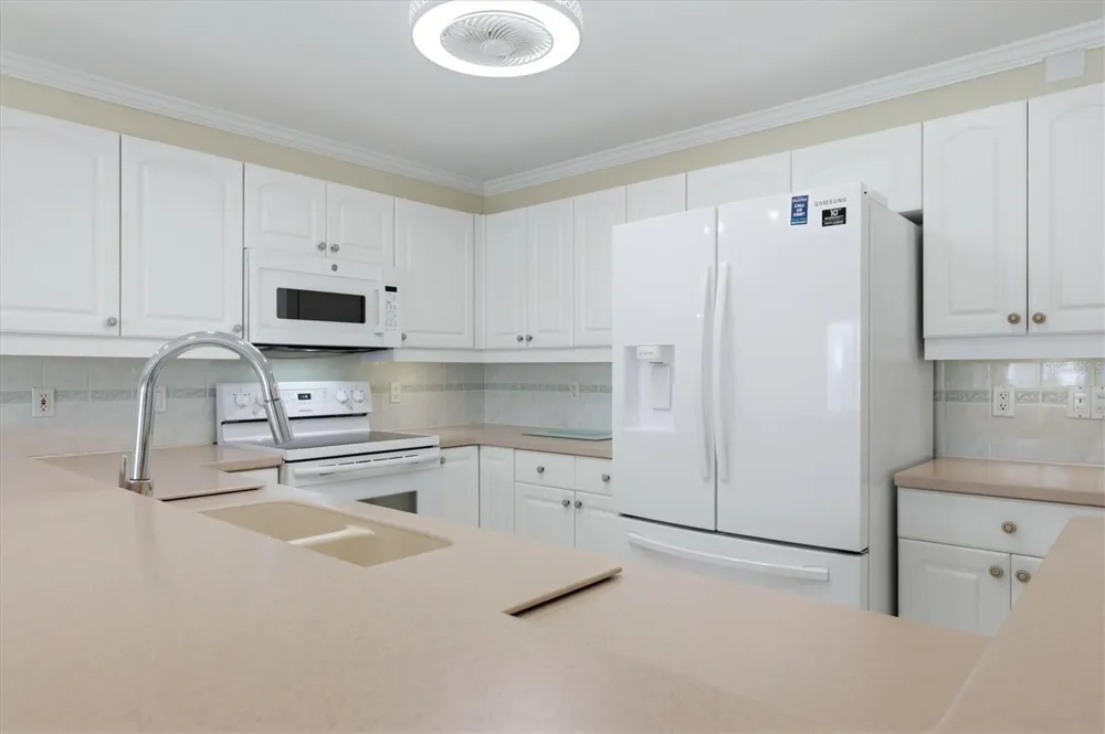 6800 PLACIDA ROAD #TH17 Englewood, FL 34224
