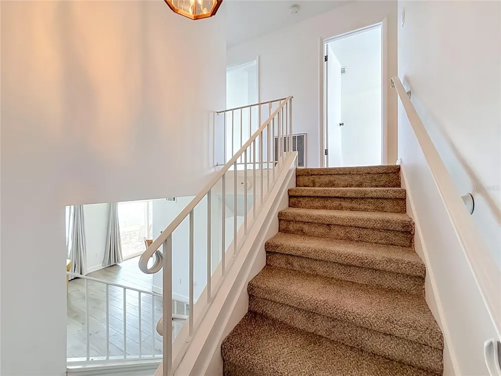 6537 CAPE HATTERAS WAY NE #2 St Petersburg, FL 33702
