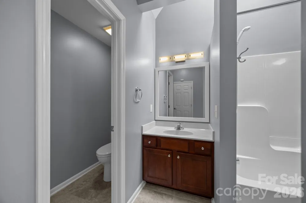 41 Beekeeper Trail Swannanoa, NC 28778