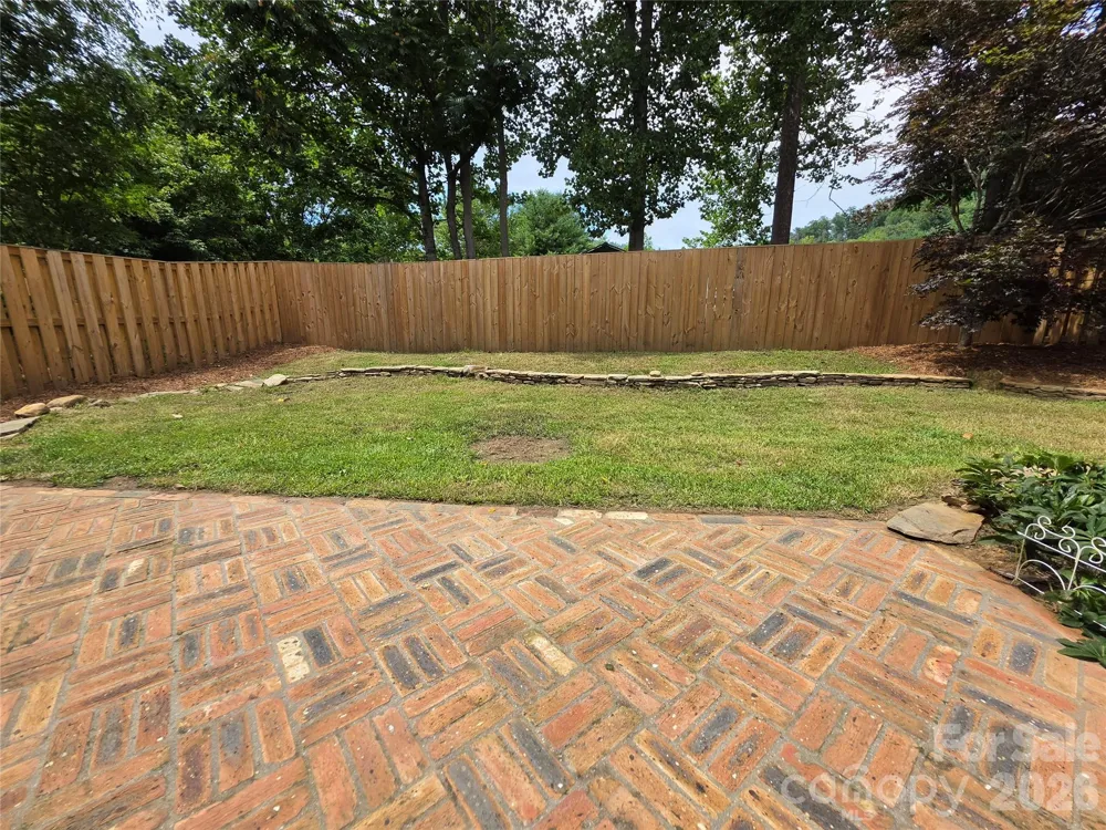41 Beekeeper Trail Swannanoa, NC 28778
