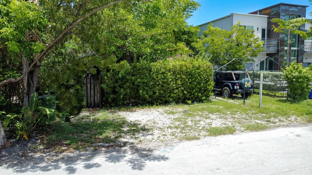 640 NE 8th Avenue Fort Lauderdale, FL 33304