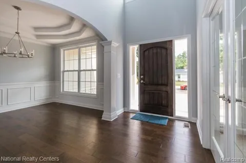 18 Steeplechase Drive