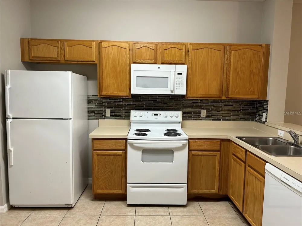 1705 RETREAT CIRCLE Clermont, FL 34714