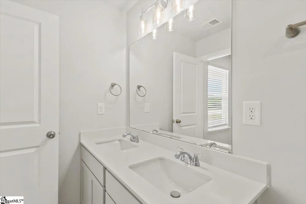 313 Abingdon Way Greer, SC 29651