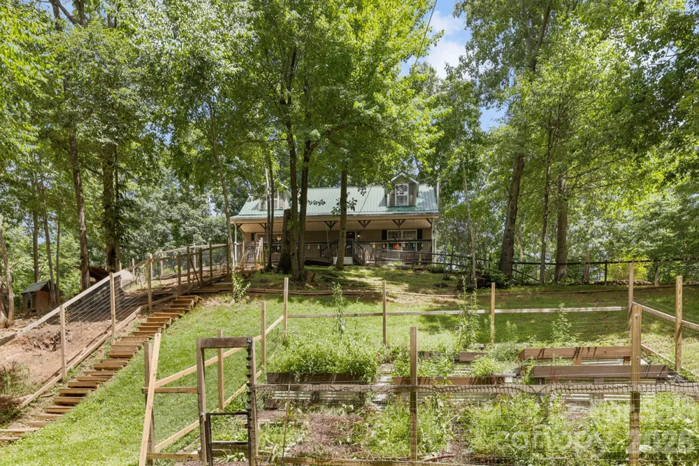 46 Michele Lane Leicester, NC 28748