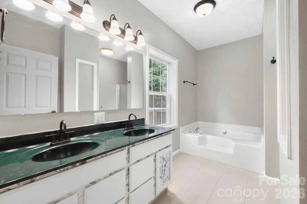 46 Michele Lane Leicester, NC 28748