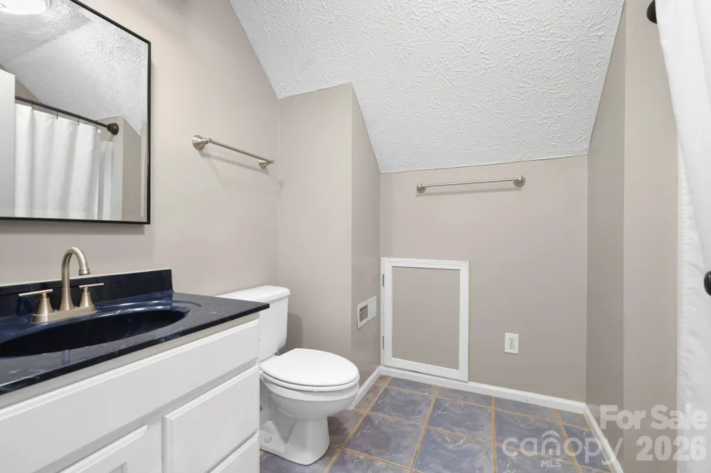 46 Michele Lane Leicester, NC 28748