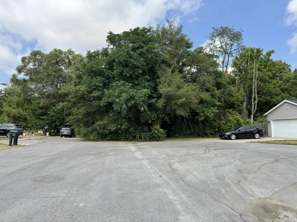 5708 Division S Grand Rapids, MI 49548