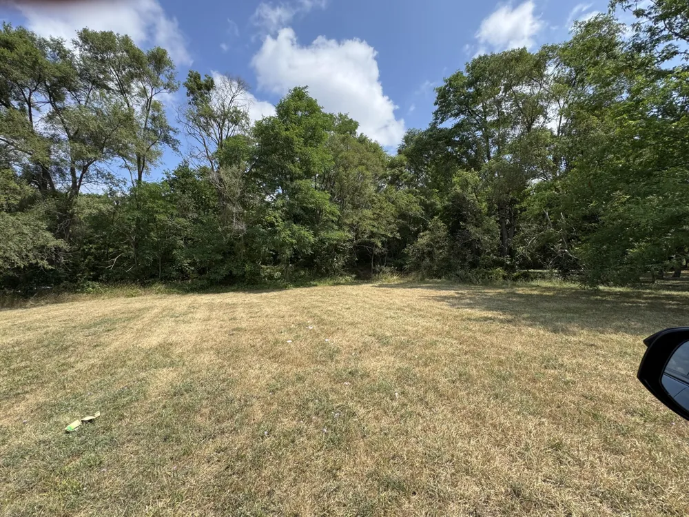 5708 Division S Grand Rapids, MI 49548