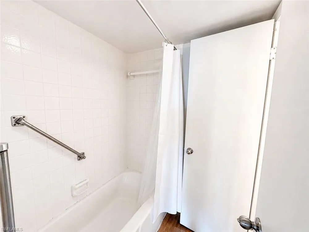 2079 Barkeley Lane #13 Fort Myers, FL 33907